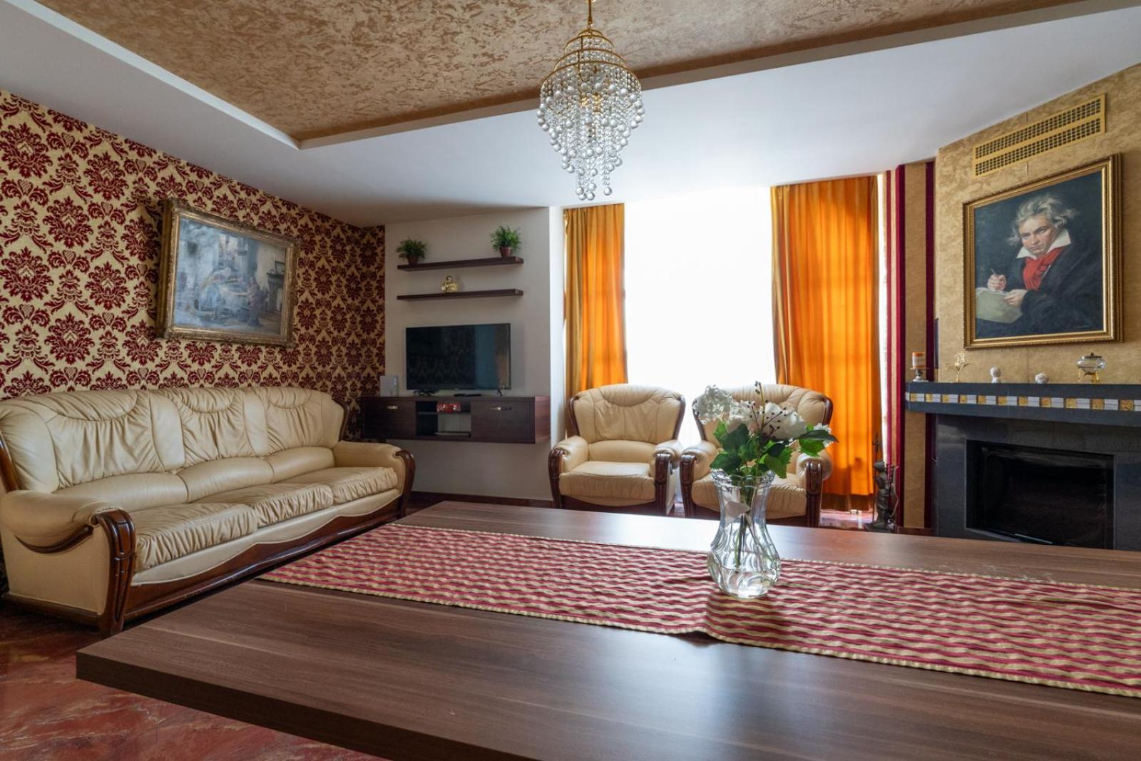 Farawayhomes Aparthotel Near Vienna Airport - Anytime Self Check-In Bruck an der Leitha Esterno foto