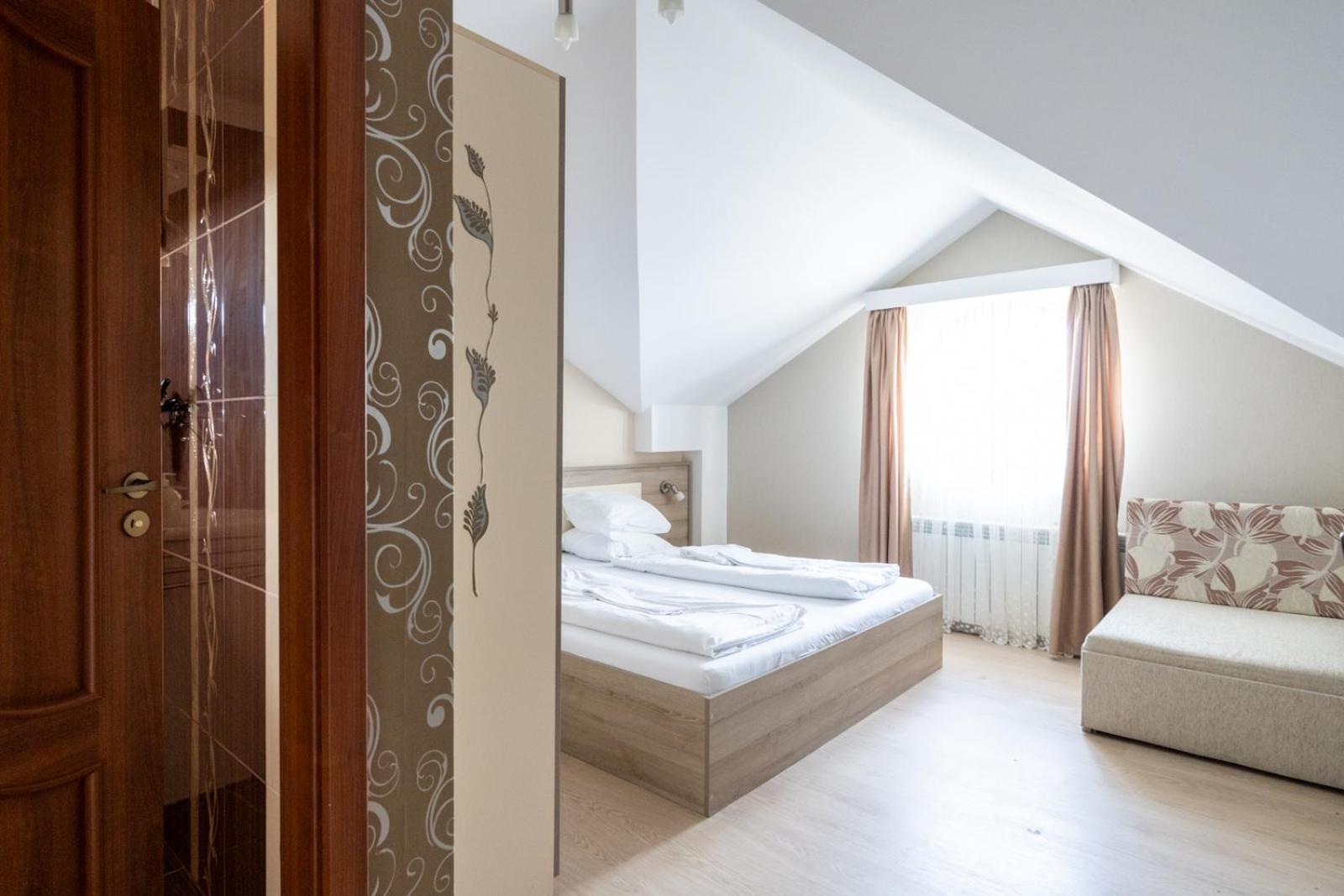 Farawayhomes Aparthotel Near Vienna Airport - Anytime Self Check-In Bruck an der Leitha Esterno foto