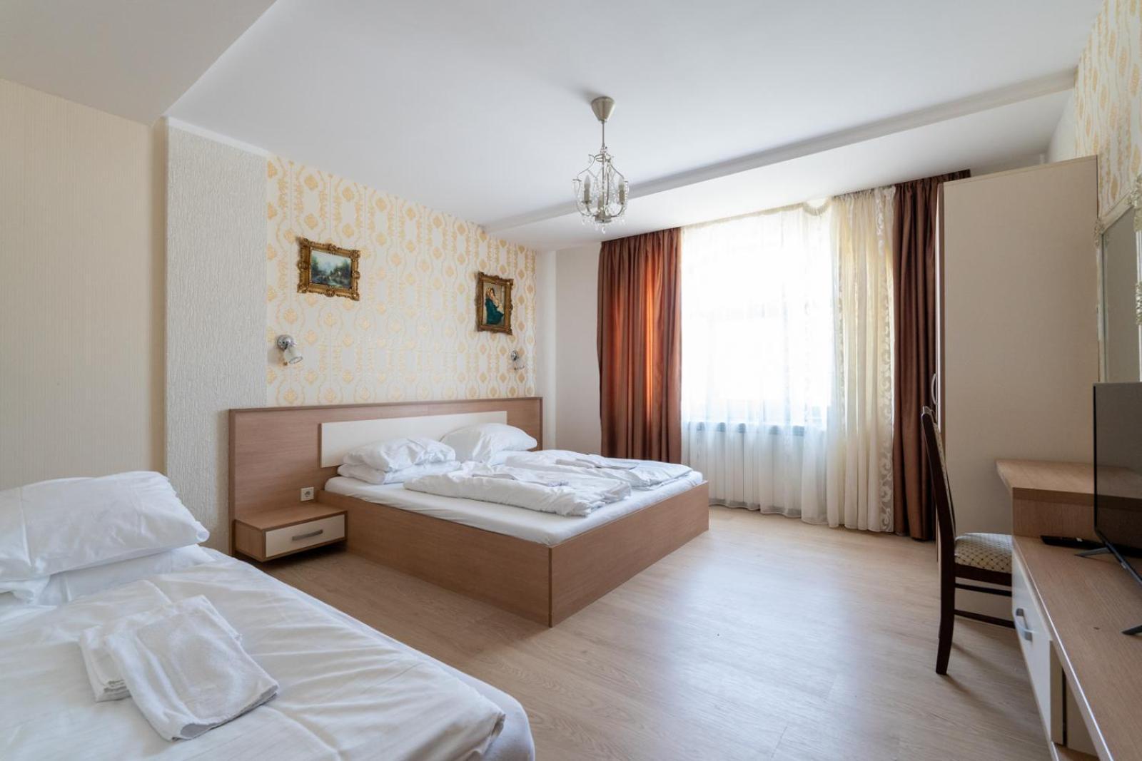 Farawayhomes Aparthotel Near Vienna Airport - Anytime Self Check-In Bruck an der Leitha Esterno foto