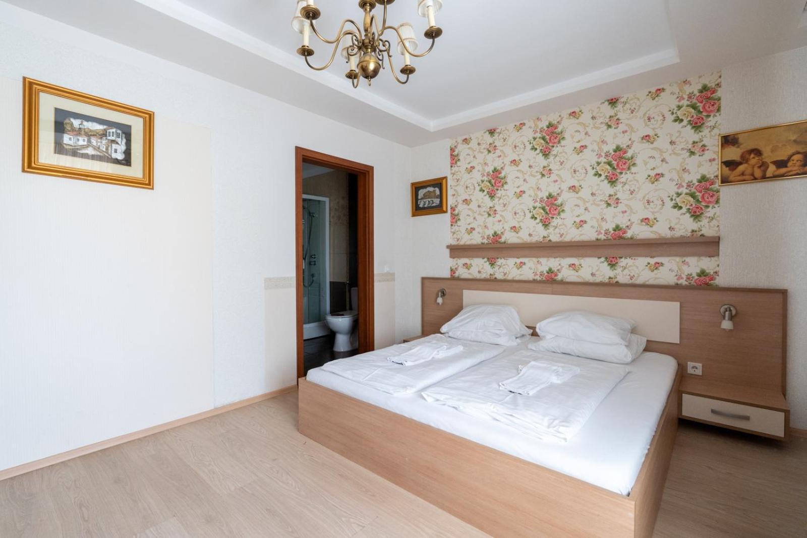 Farawayhomes Aparthotel Near Vienna Airport - Anytime Self Check-In Bruck an der Leitha Esterno foto