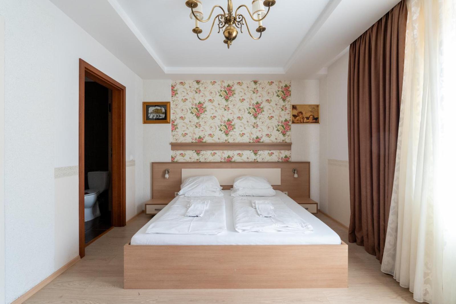 Farawayhomes Aparthotel Near Vienna Airport - Anytime Self Check-In Bruck an der Leitha Esterno foto